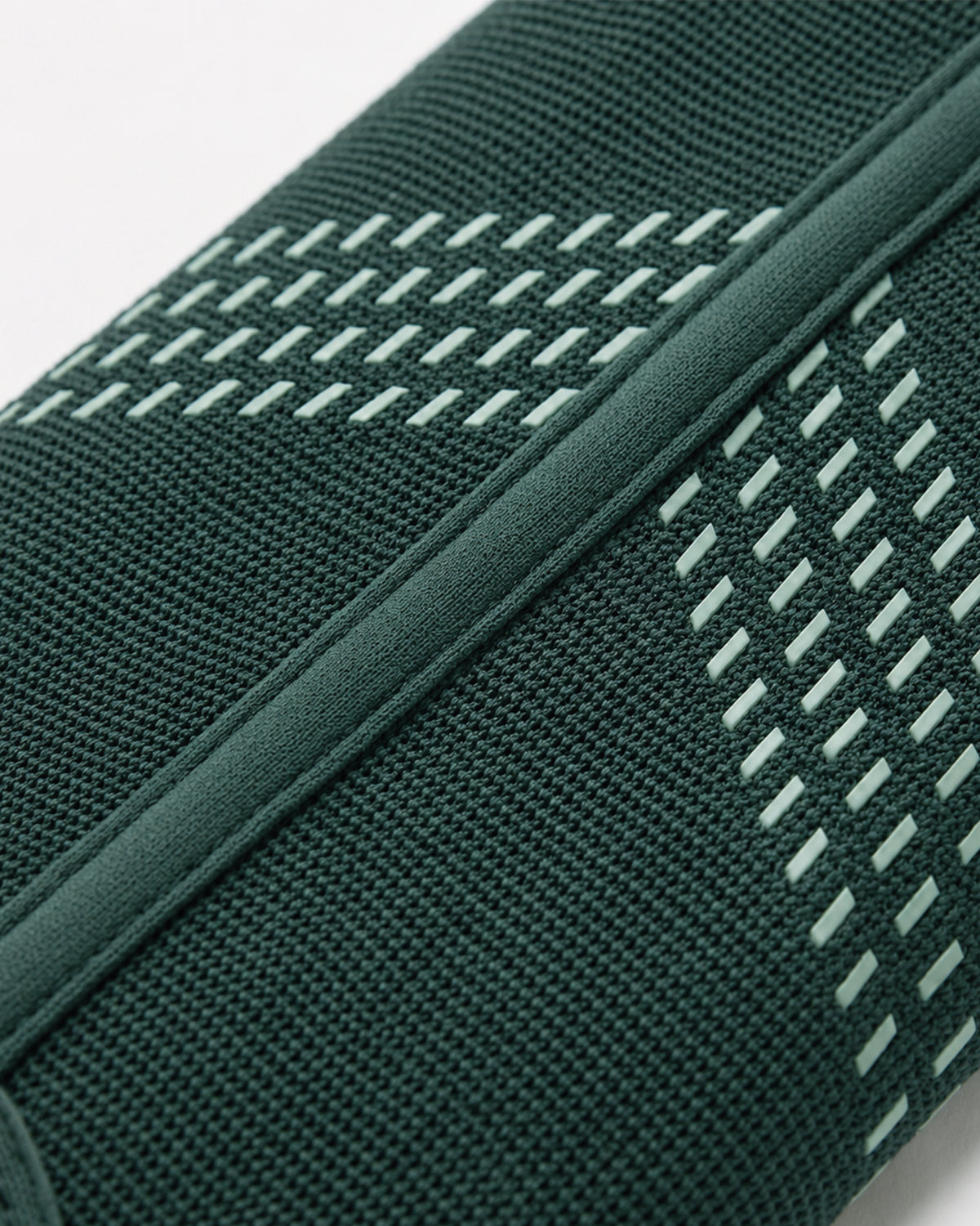 VELITES POWER 5 mm knee sleeve stitching detail green