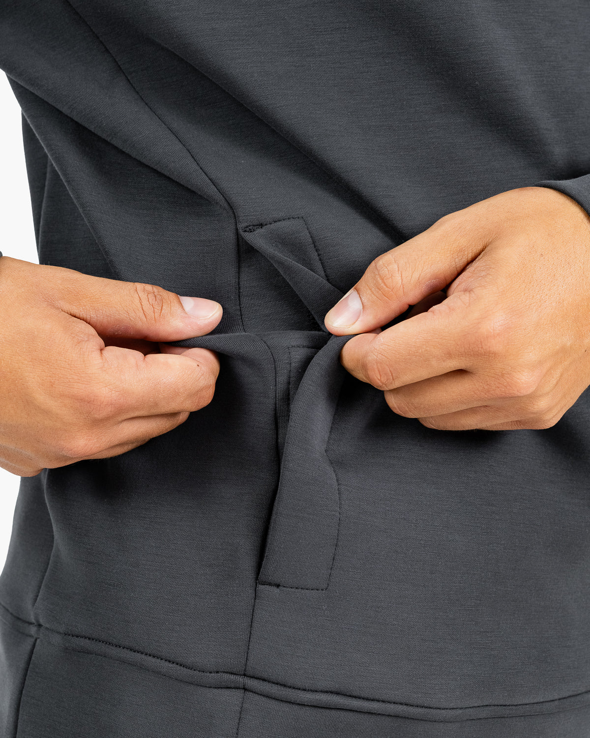 Magnetic side pockets
