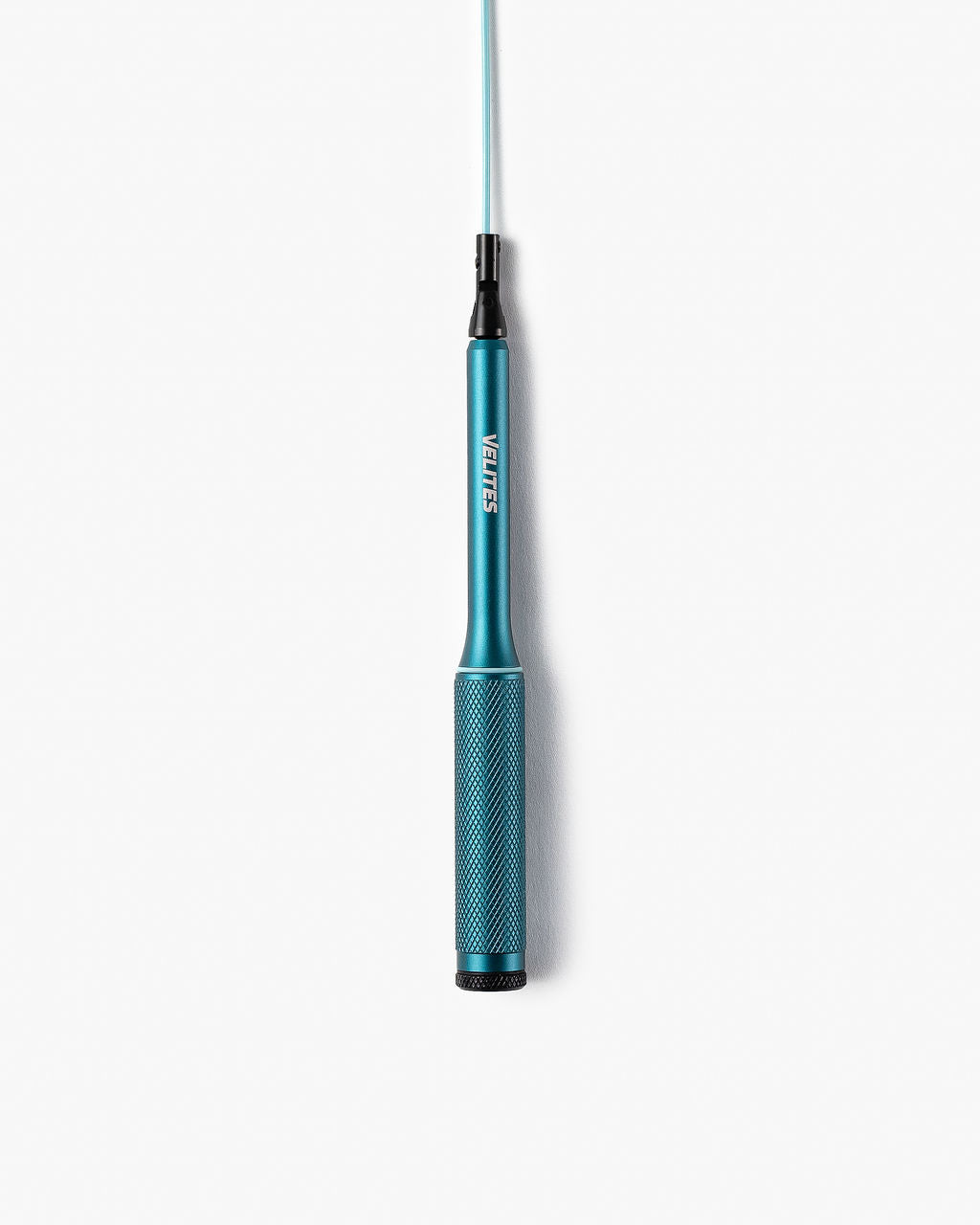 Aluminum blue handles of the Velites Fire 2.0 official jump rope