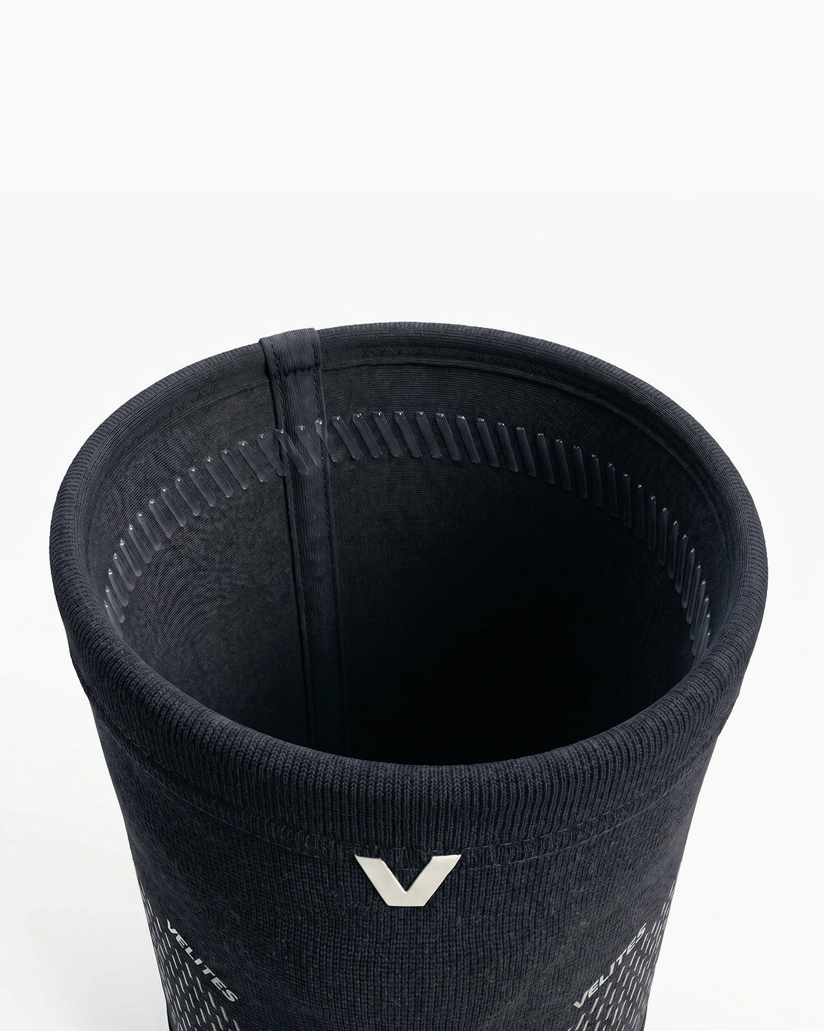 VELITES POWER 5 mm knee sleeve top detail black