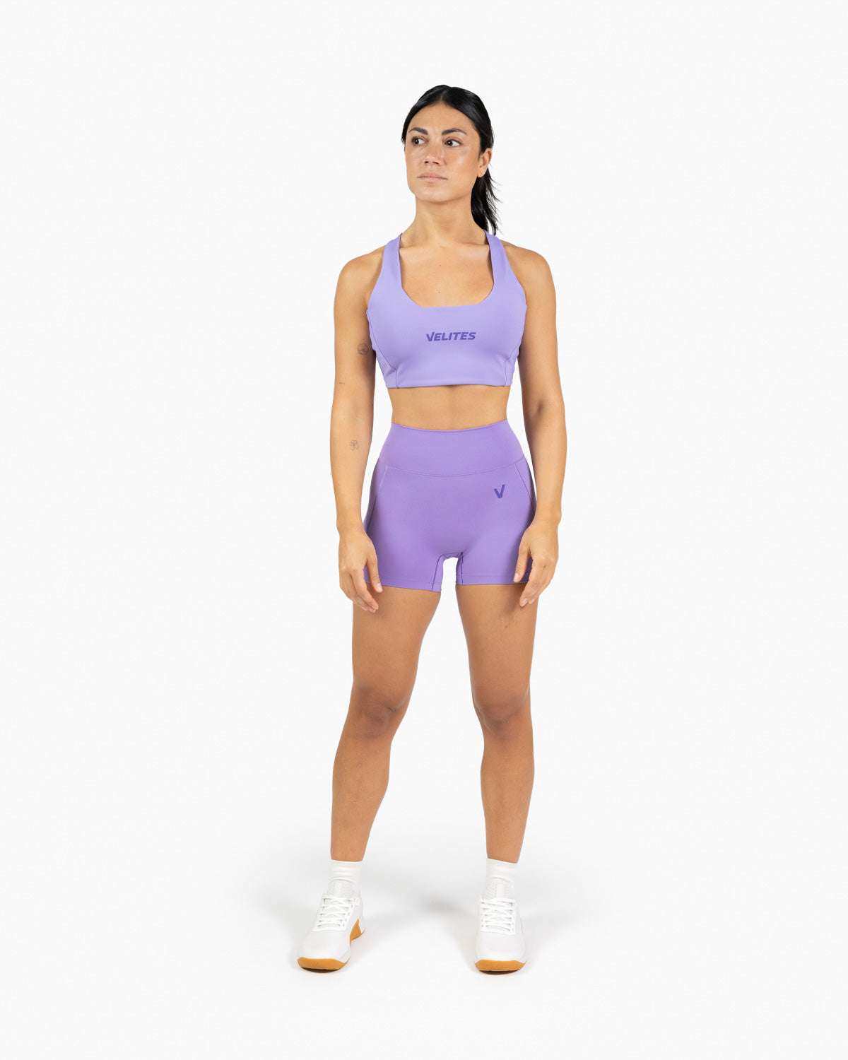 Low neck bra Holo Velites model with ponytail color_Wisteria