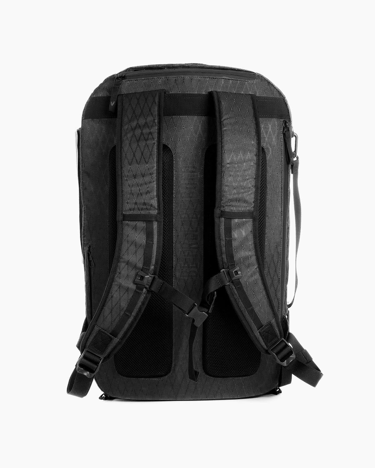 Rear view of Velites Storm backpack with WODBAG with ergonomic padded straps and chest buckle in Duradaimond Anthracite