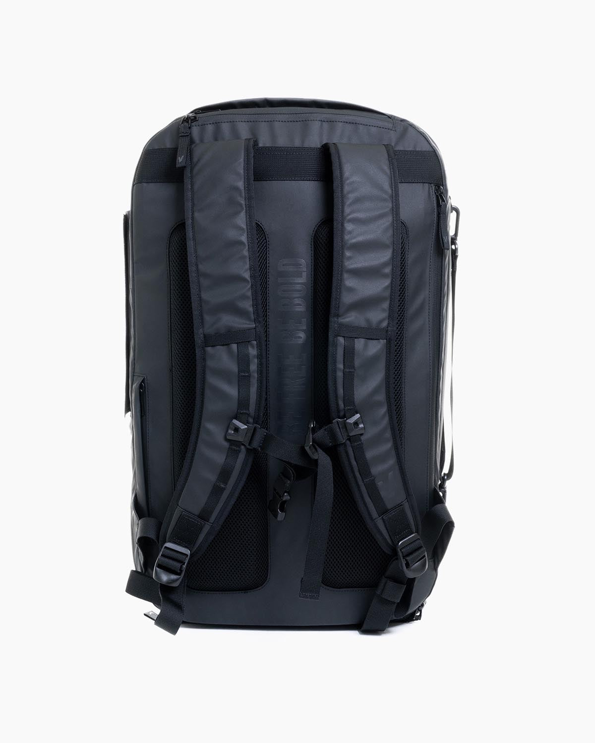 Rear view of Velites Storm backpack with WODBAG with ergonomic padded straps and black chest buckle