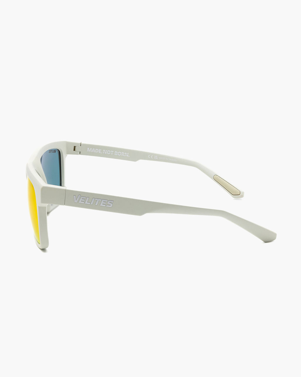 #color_Off White