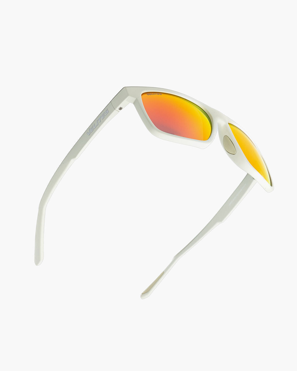 #color_Off White